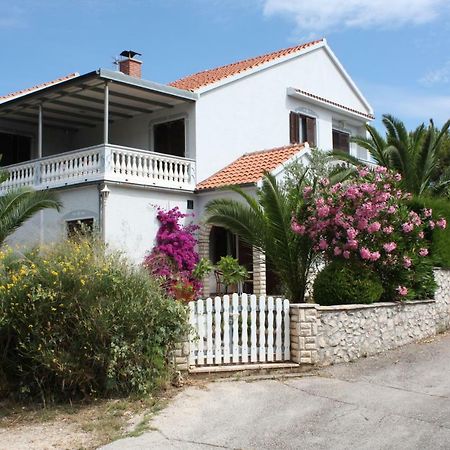 Apartmani Misic Ždrelac Exteriör bild