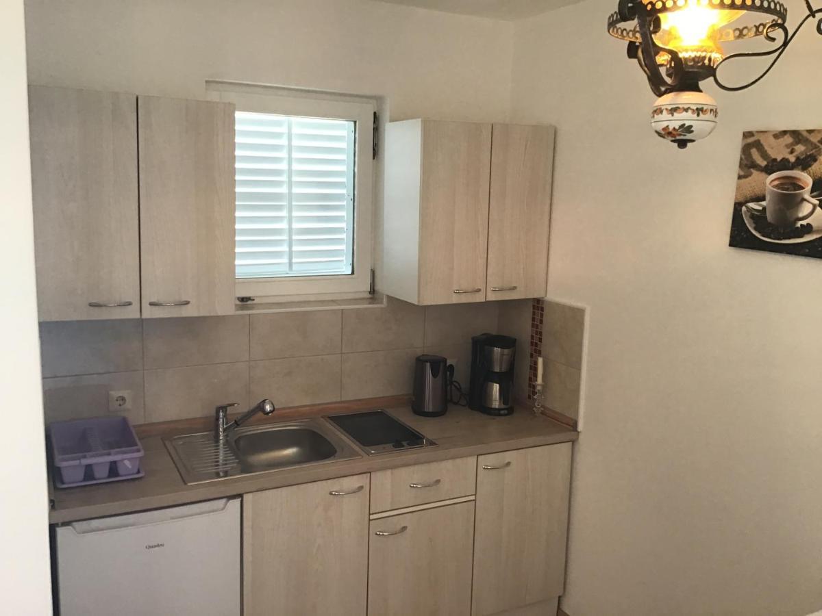 Apartmani Misic Ždrelac Exteriör bild